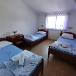 Zdravko And Nevenka Cilic 3*